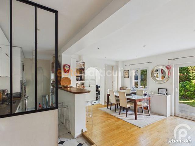 Maison 5 pièces 106 m²