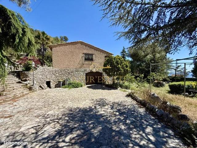 Maison 5 pièces 106 m²