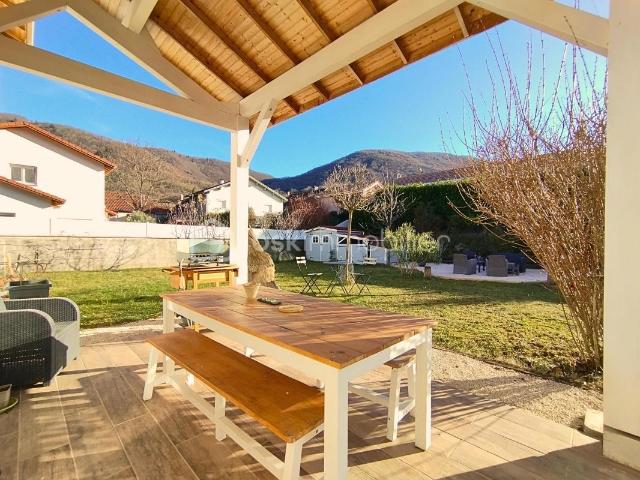 Maison 5 pièces 106 m²