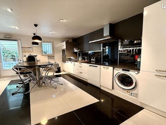 Maison 5 pièces 106 m²