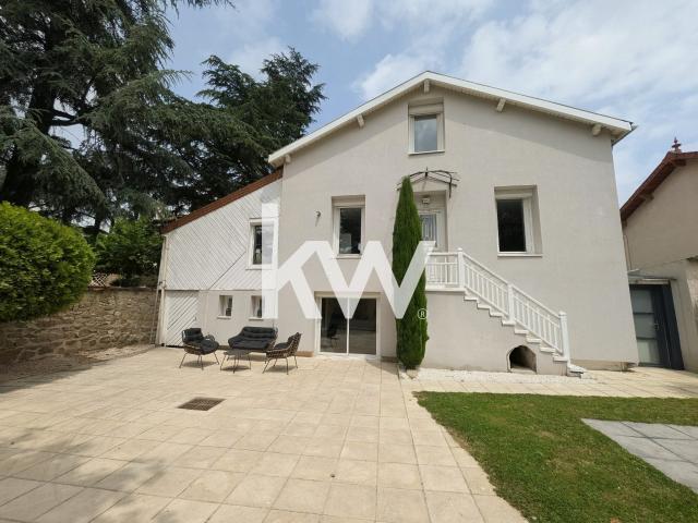 Maison 5 pièces 106 m²