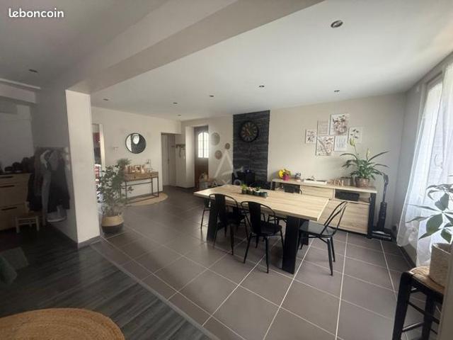 Maison 5 pièces 106 m²