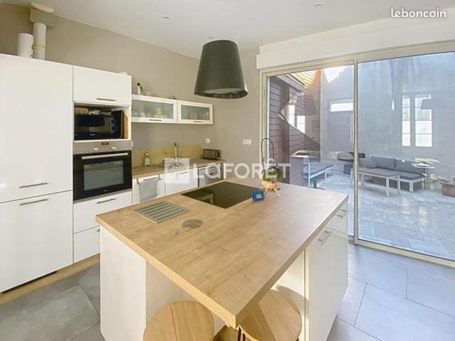 Maison 5 pièces 106 m²