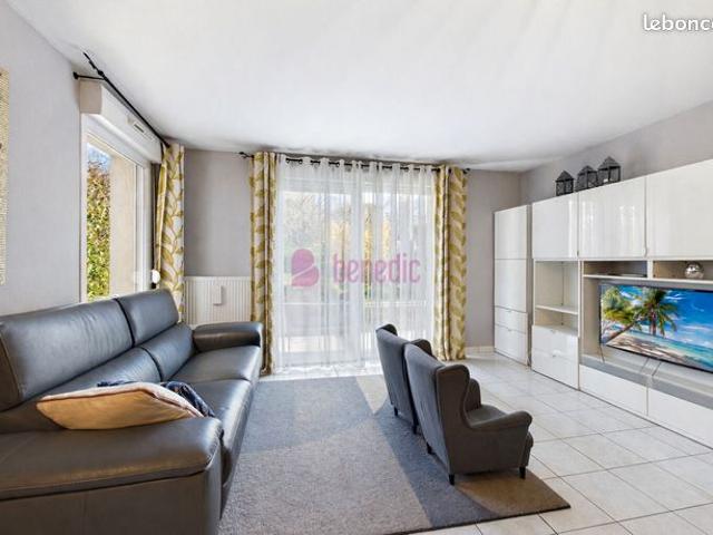 Maison 5 pièces 106 m²
