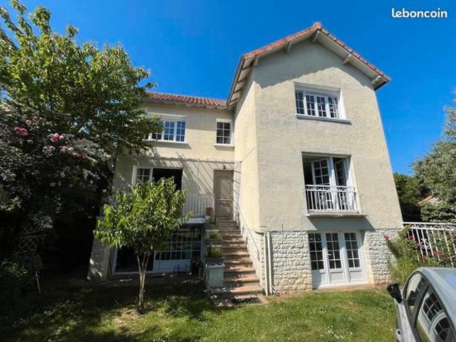 Maison 5 pièces 106 m²