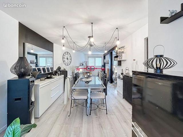 Maison 5 pièces 106 m²