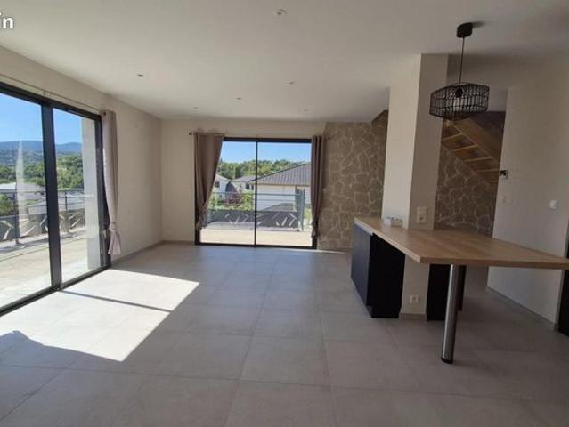 Maison 5 pièces 106 m²