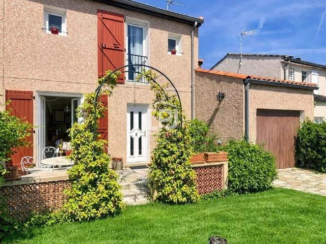 Maison 5 pièces 106 m²