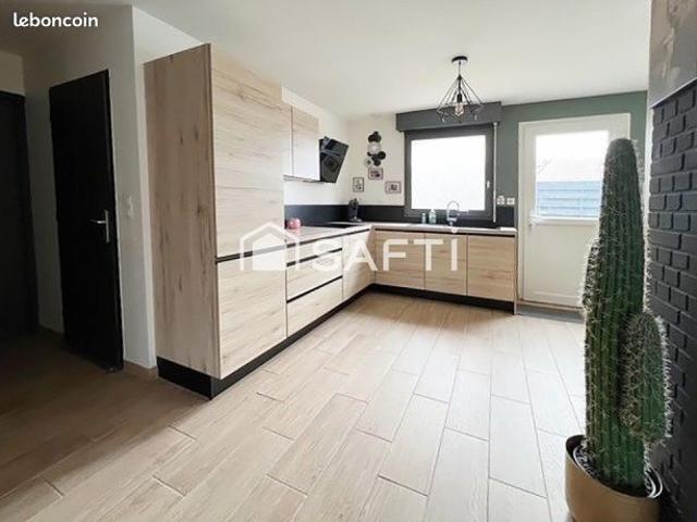 Maison 5 pièces 106 m²