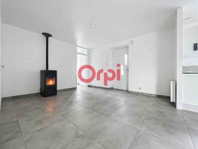 Maison 5 pièces, 106 m² à louer à Limerzel 56220