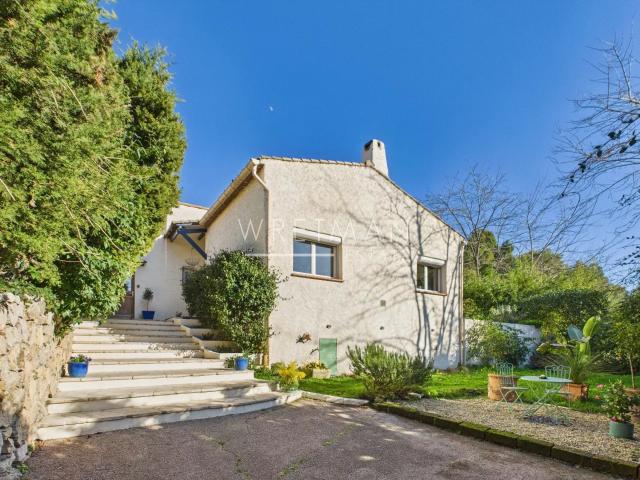 Maison 5 pièces 121 m²