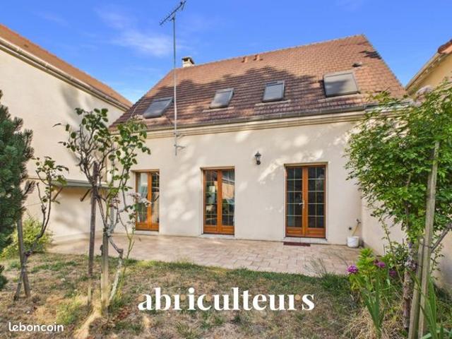 Maison 5 pièces 107 m²