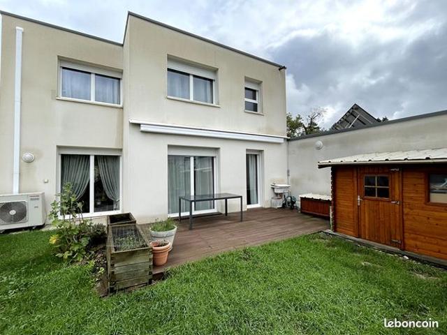 Maison 5 pièces 107 m²