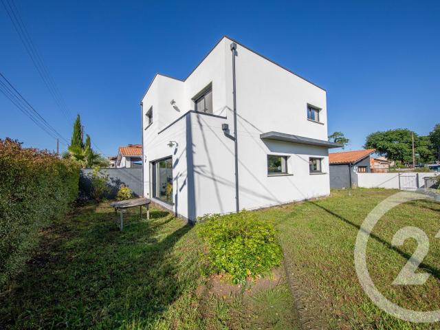 Maison 5 pièces 107 m²