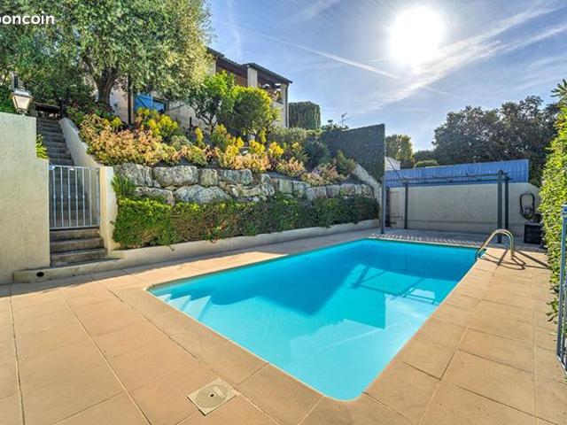 Maison 5 pièces 107 m²