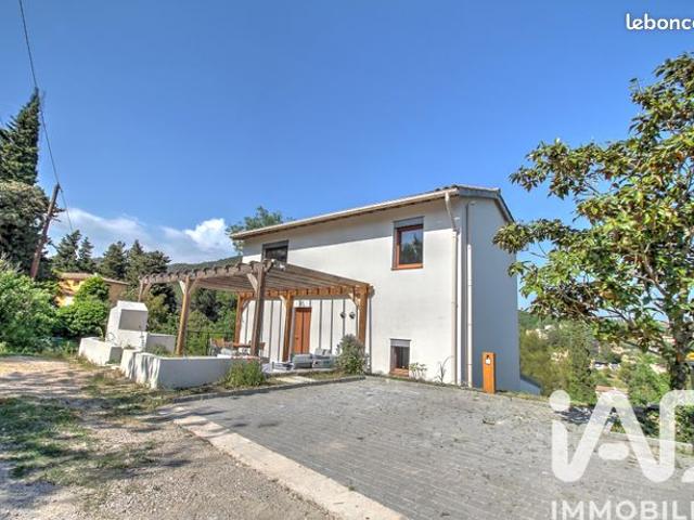 Maison 5 pièces 106 m²
