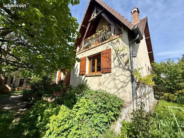 Maison 5 pièces 107 m²