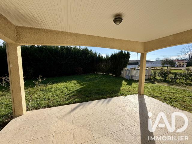 Maison 5 pièces, 107 m² à louer à Galgon 33133