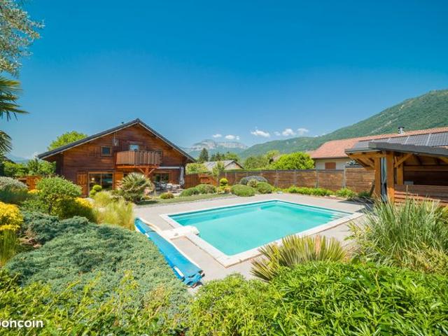 Maison 5 pièces 108 m² 148 m² au sol Challes les Eaux