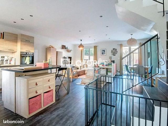 Maison 5 pièces 108 m²
