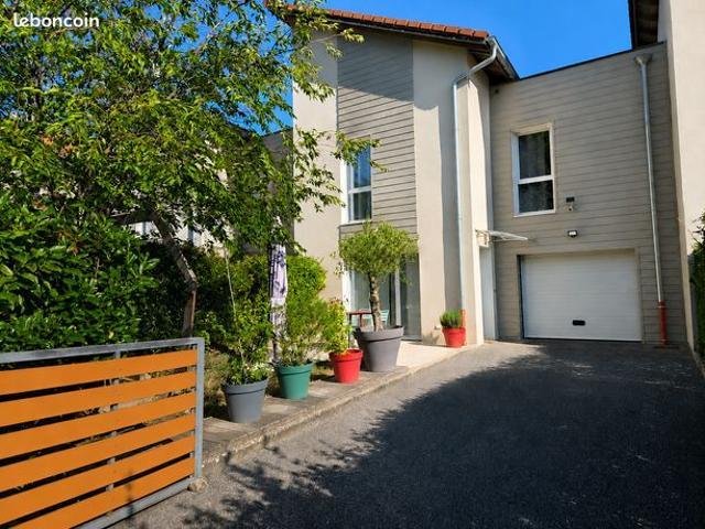Maison 5 pièces 109 m²