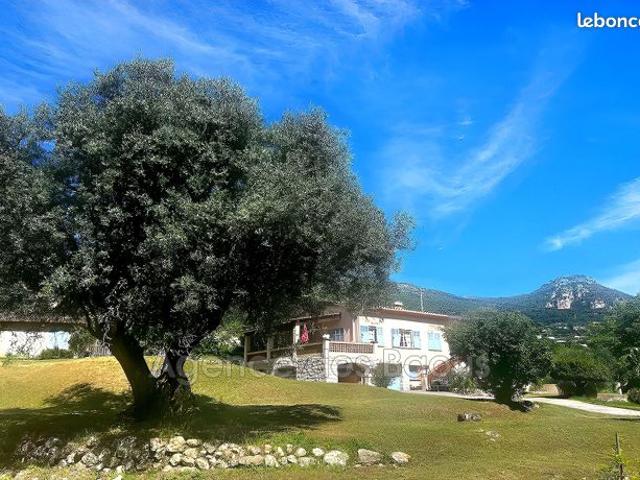 Maison 5 pièces 109 m²