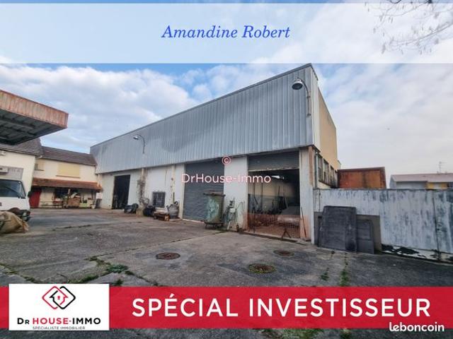 Maison 5 pièces 1000 m²