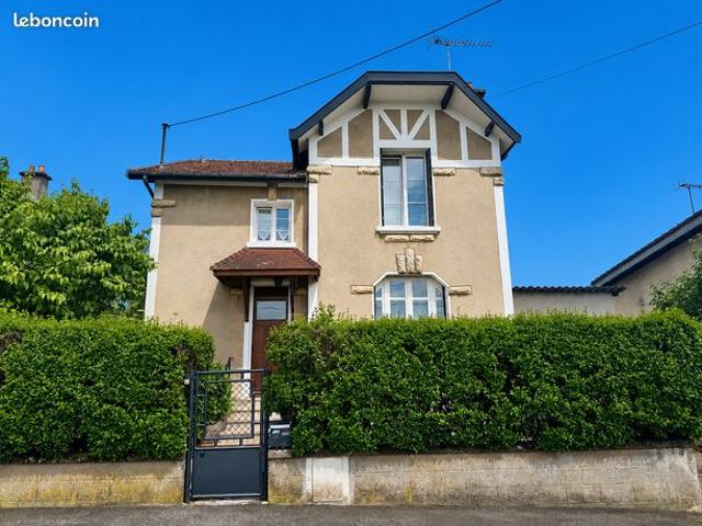 Maison 5 pièces 100 m²