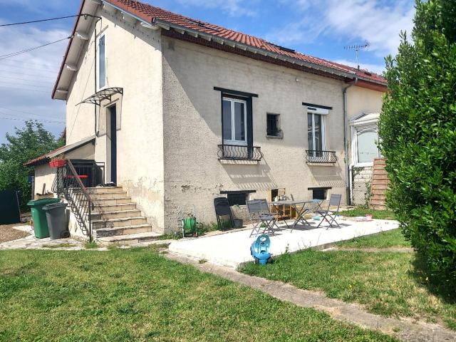 Maison 5 pièces 100 m²