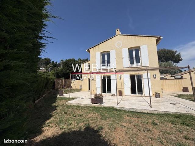 Maison 5 pièces 100 m²