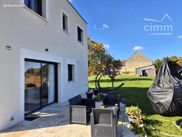 Maison 5 pièces 100 m²