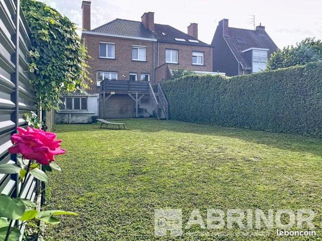 Maison 5 pièces 100 m²