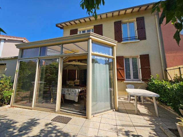 Maison 5 pièces 100 m²
