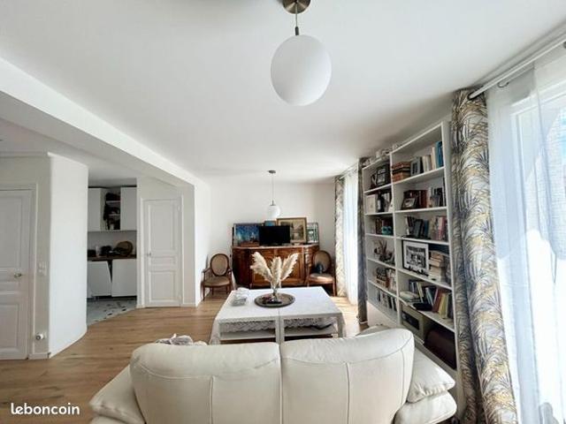 Maison 5 pièces 100 m²