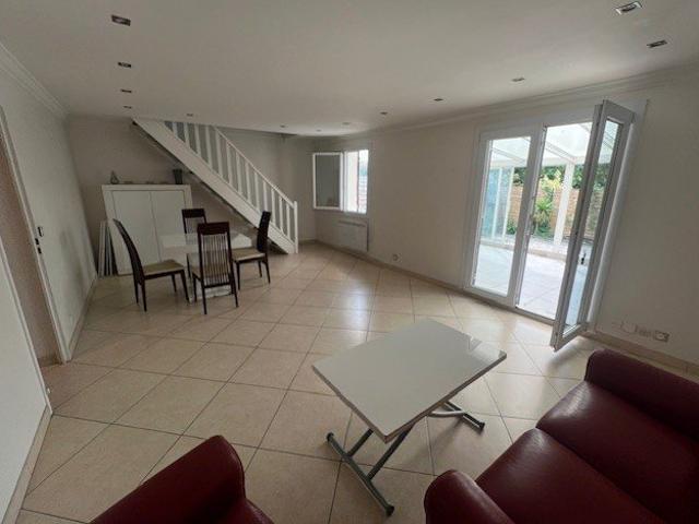 Maison 5 pièces 100 m²