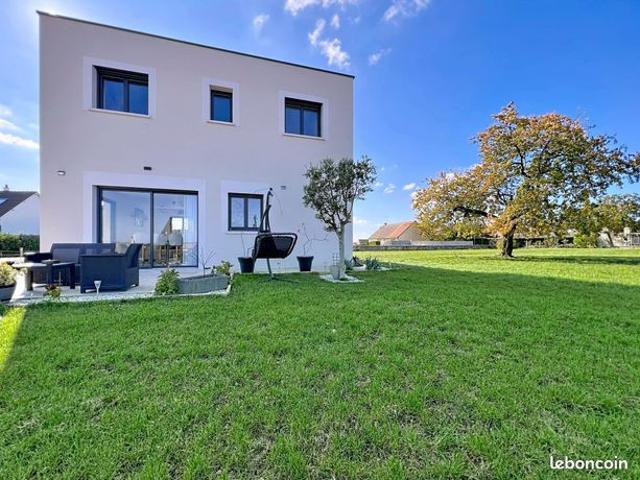 Maison 5 pièces 100 m²