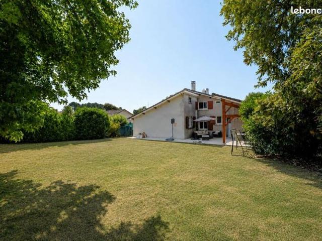 Maison 5 pièces 100 m²