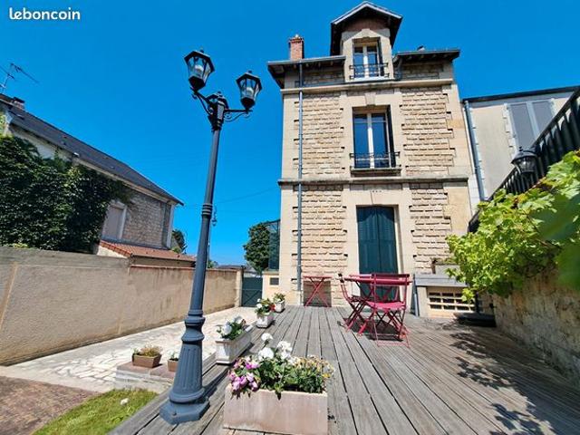 Maison 5 pièces 100 m²