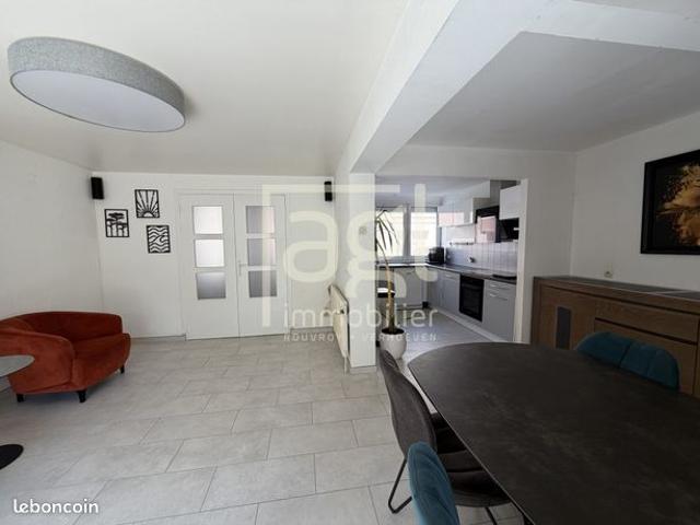 Maison 5 pièces 100 m²