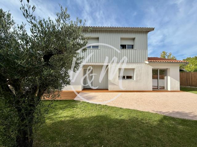 Maison 5 pièces 100 m²