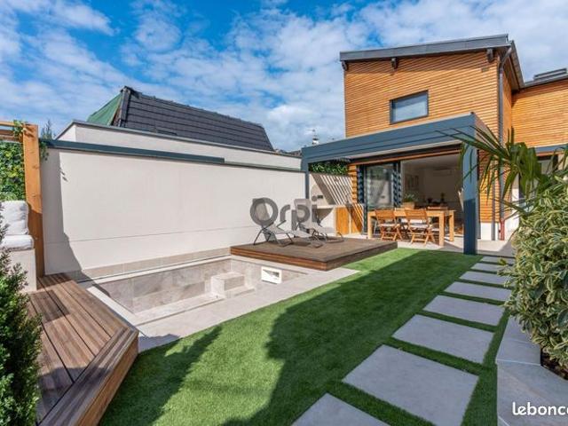 Maison 5 pièces 100 m²