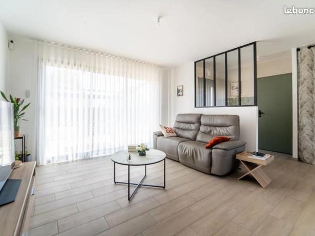 Maison 5 pièces 100 m²