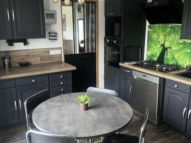 Maison 5 pièces 100 m²