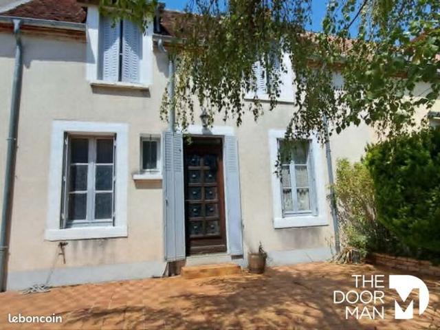 Maison 5 pièces 100 m²