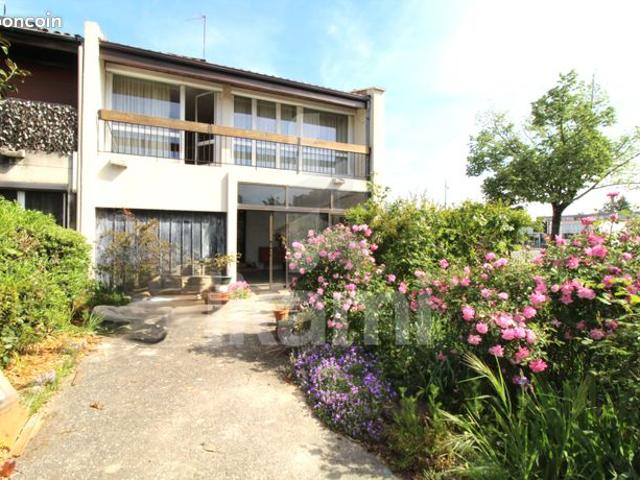 Maison 5 pièces 100 m²