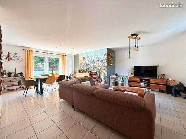 Maison 5 pièces 100 m²