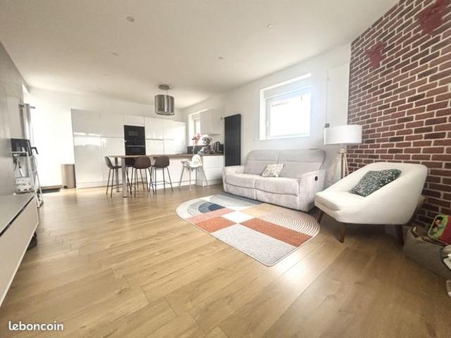 Maison 5 pièces 100 m²