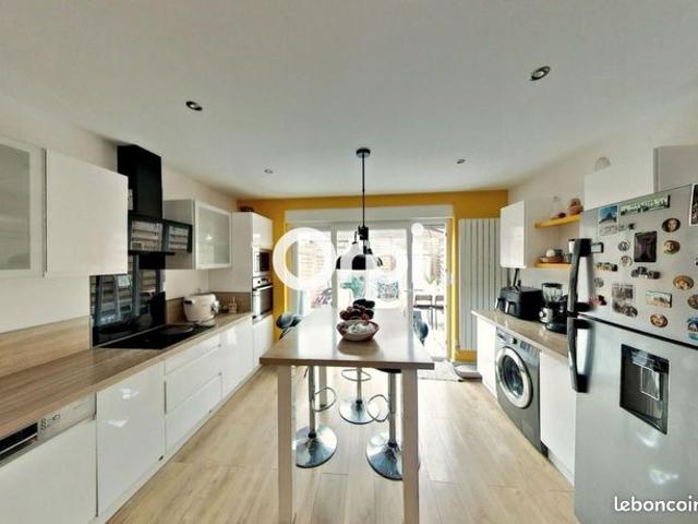 Maison 5 pièces 100 m²