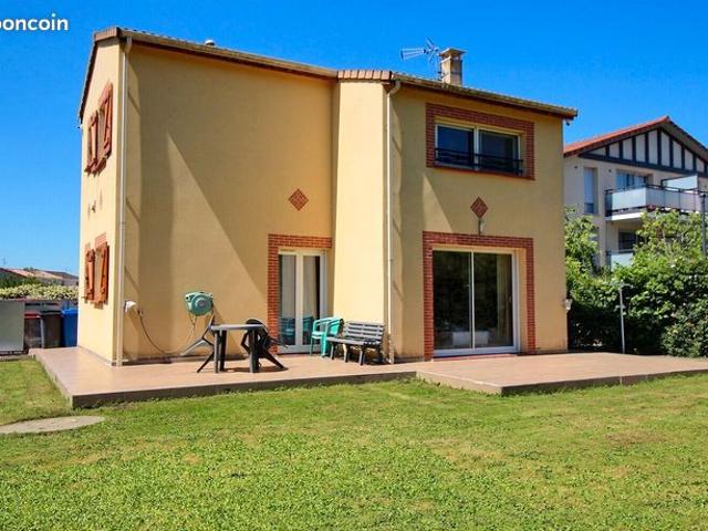 Maison 5 pièces 100 m²