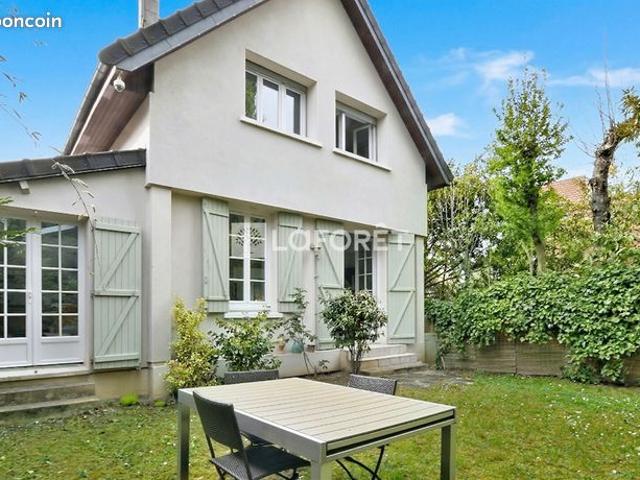 Maison 5 pièces 100 m²